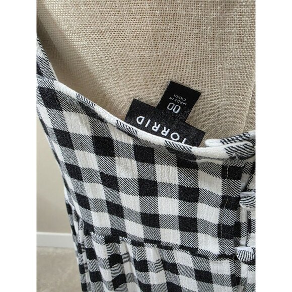 Torrid Black & White Gingham Sleeveless Maxi Dress With Bow Tie Back - Picture 13 of 13